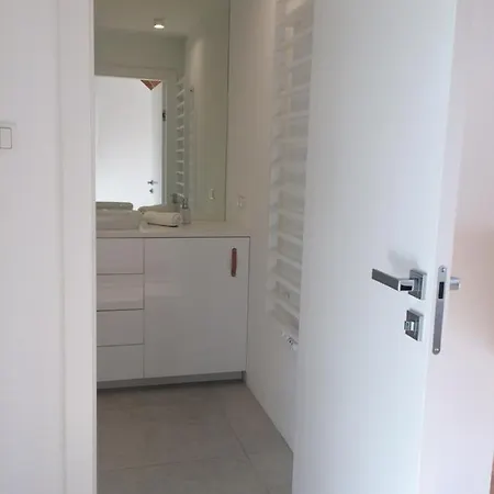 דירה Przystan W Ustce - 120 M2 - 200 M Od Plazy Mickiewicza 2 אוסטקה