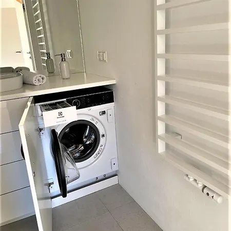 Przystan W Ustce - 120 M2 - 200 M Od Plazy Mickiewicza 2 דירה אוסטקה