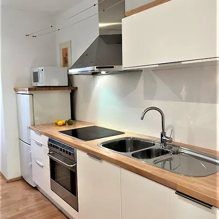 Przystan W Ustce - 120 M2 - 200 M Od Plazy Mickiewicza 2 אוסטקה