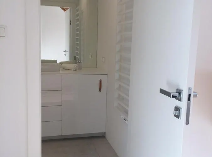 Lägenhet Przystan W Ustce - 120 M2 - 200 M Od Plazy Mickiewicza 2 Ustka